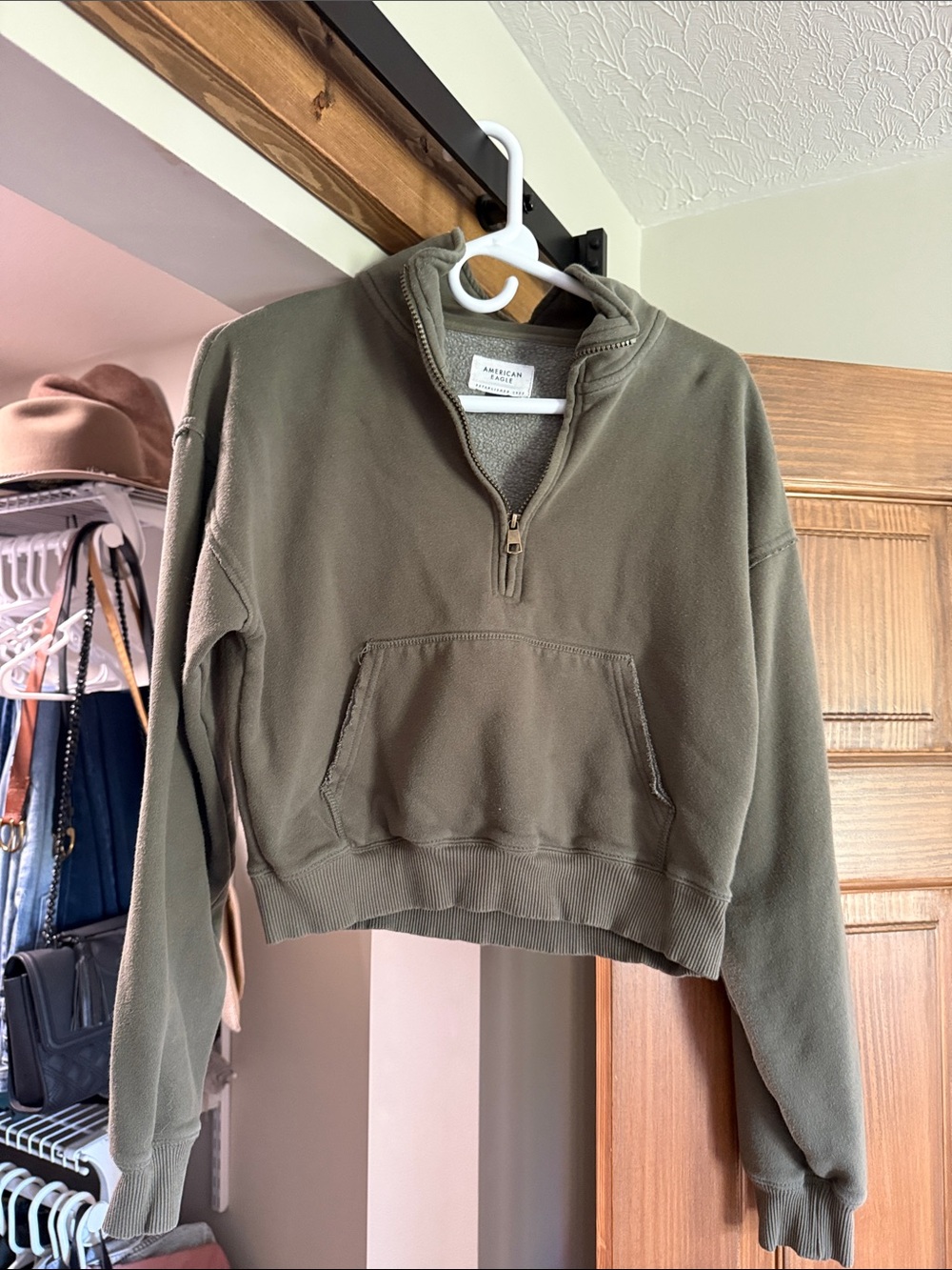 American Eagle Outfitters Olive Green Half-Zip Cropped Fleece Pullover